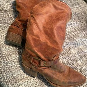 Women’s cowboy boots